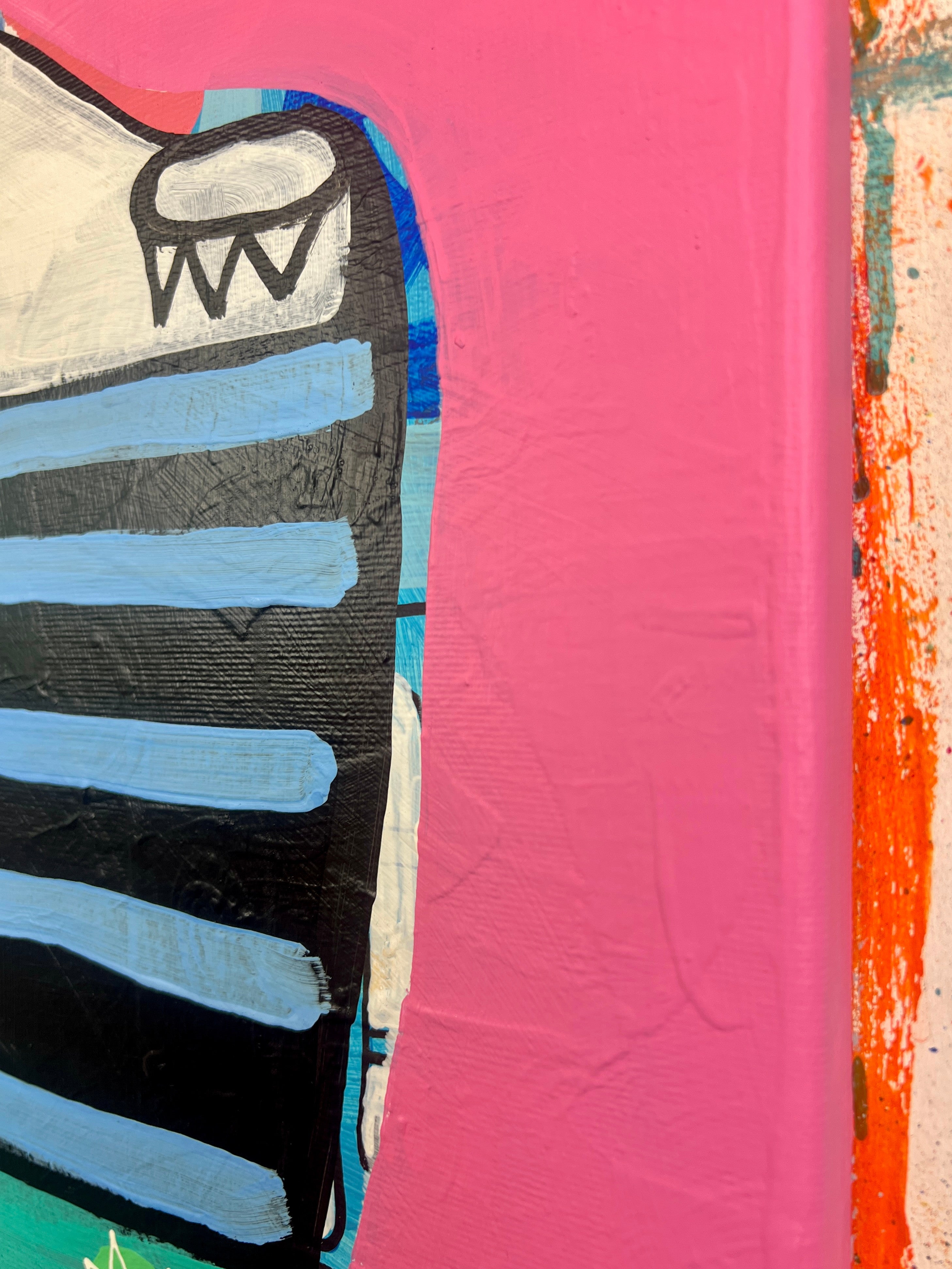 Pop Art 60x80cm No Milk Today, modische Kuh Basquiat-Kronen Peace-Zeichen gestreiftes Leibchen geblümte Hosen Vegan-Statement, Nachhaltigkeit Rebellion, Acryl Leinwand Original Fredi Gertsch, Seitenansicht